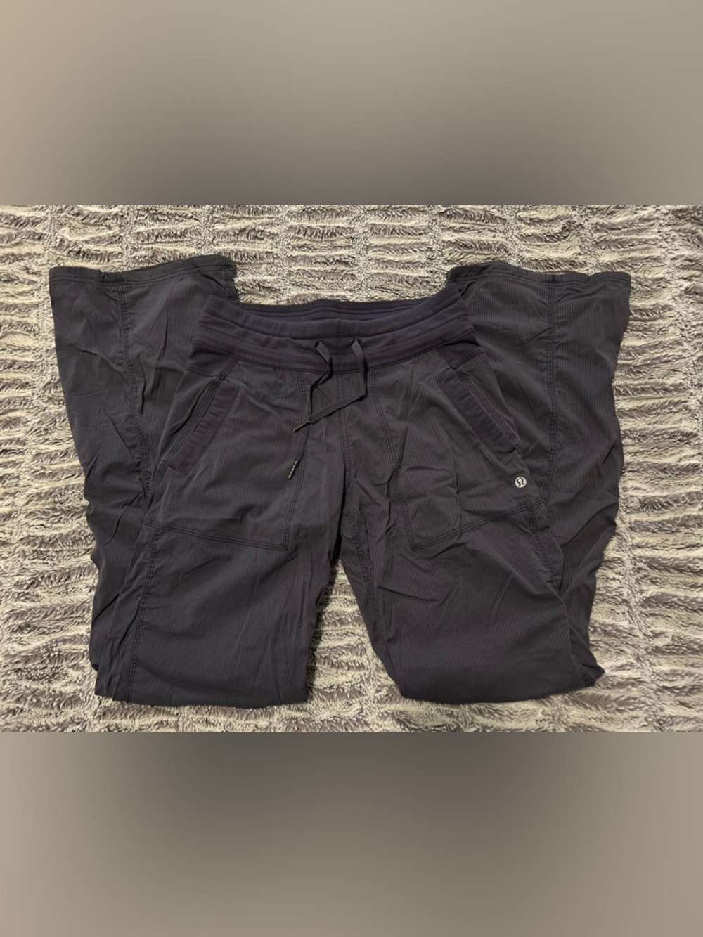 Lululemon Dark Blue Athletic Jogger Pants size 4